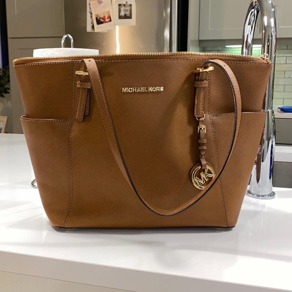Michael Kors Mid Size Shoulder Purse